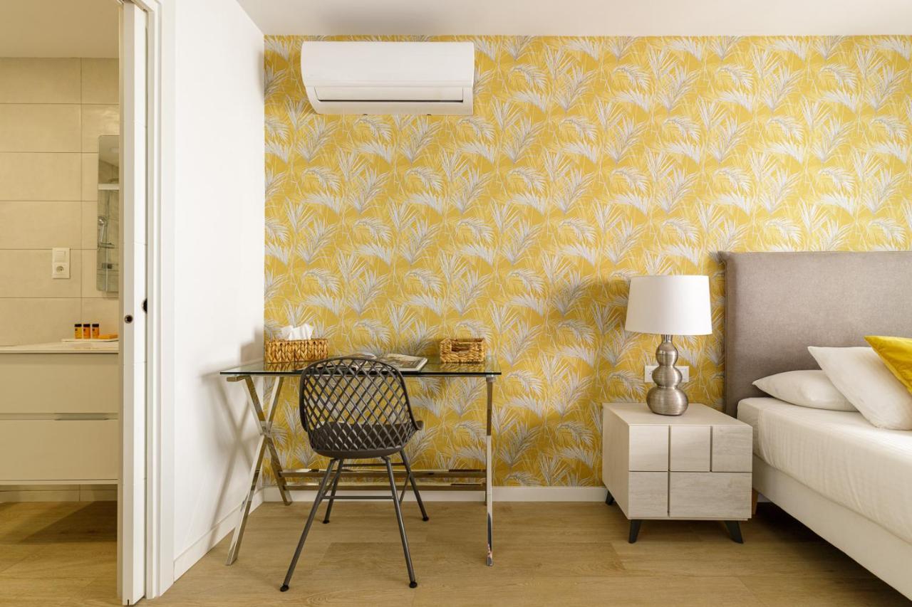 Spacious & Quiet Apartment By Hellomalaga - Azahar Экстерьер фото
